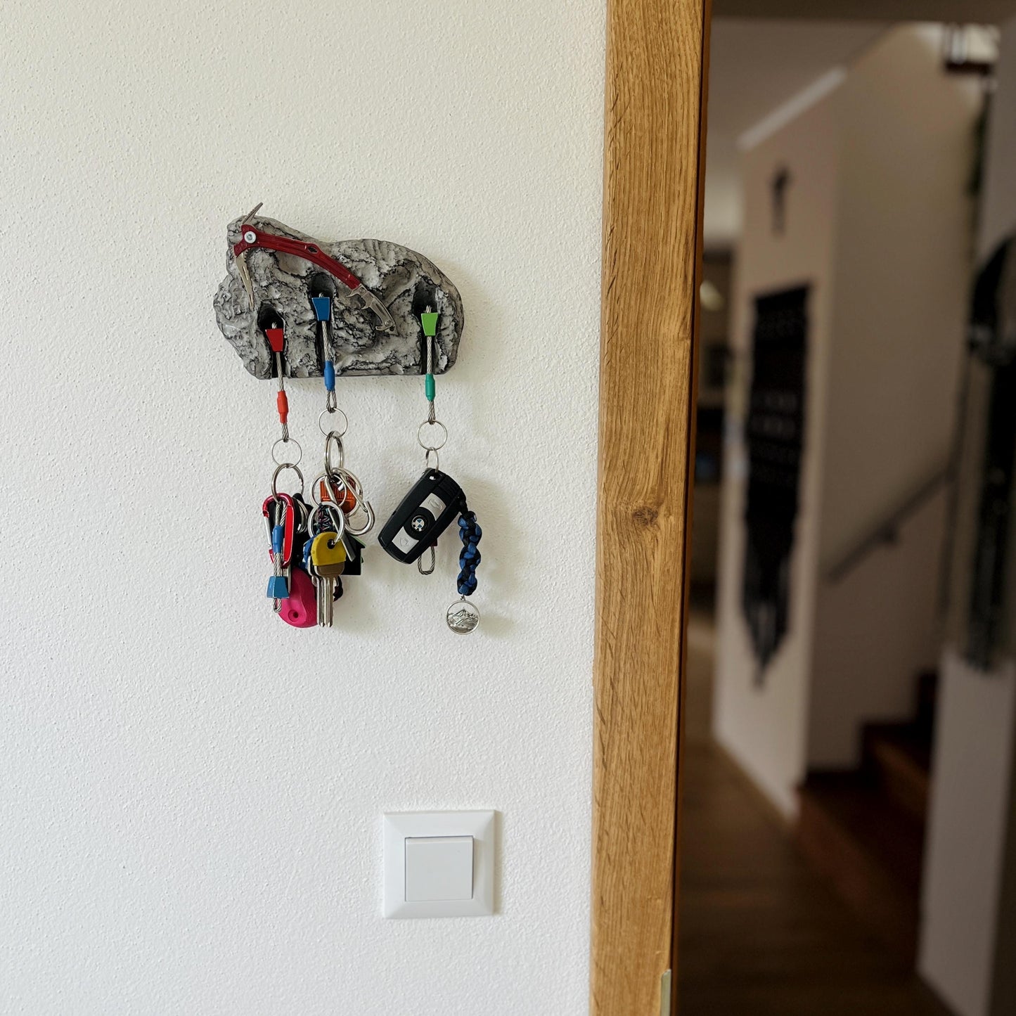 Ice Axe Keyholder for Climbers - 3 keys version
