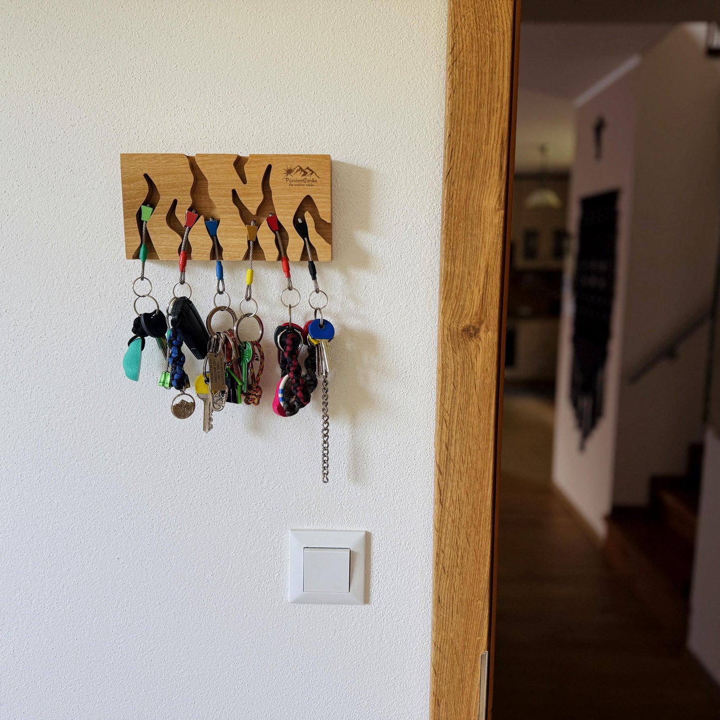 Big Oak Wood Climbing Key Holder for Climbers Gift