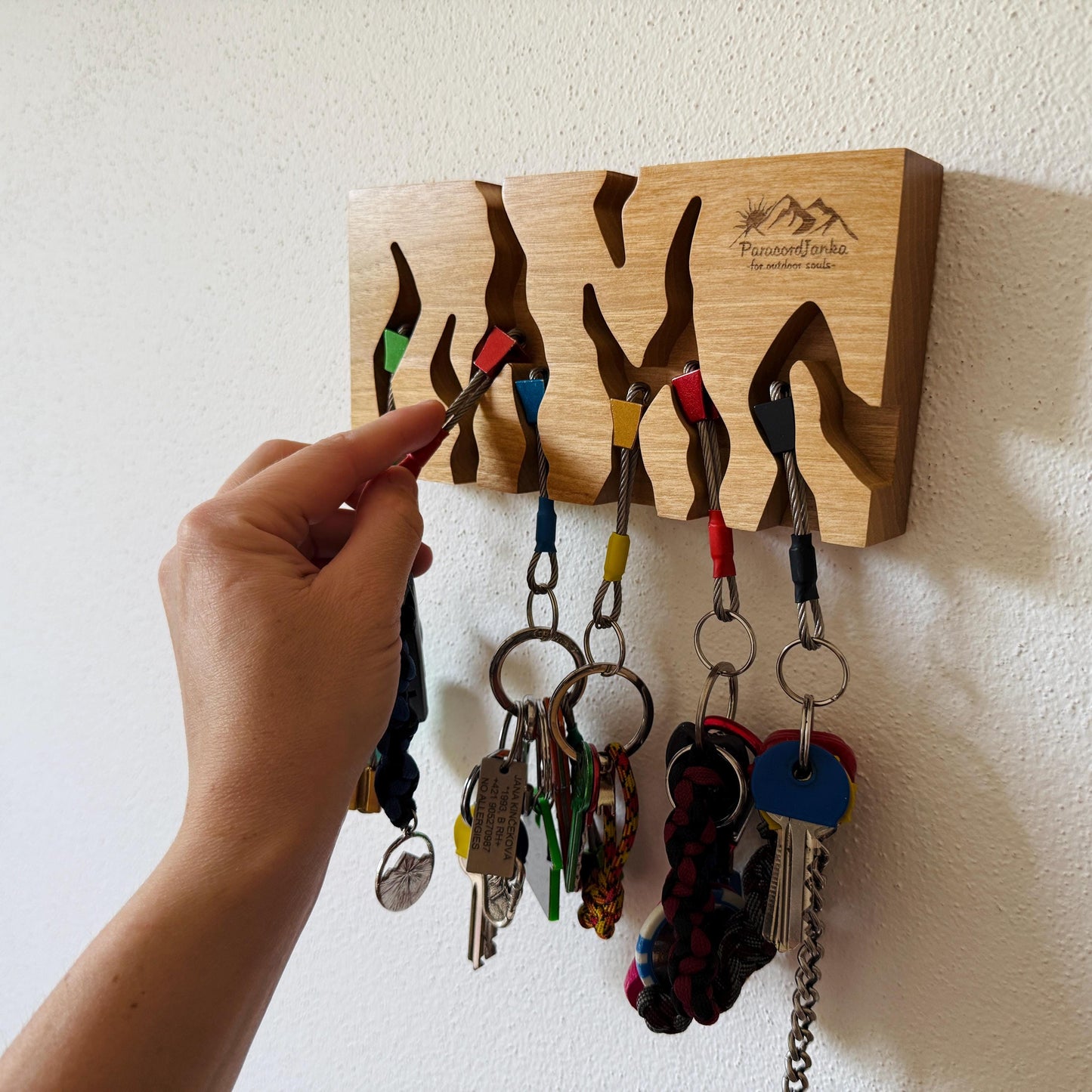 Big Oak Wood Climbing Key Holder for Climbers Gift