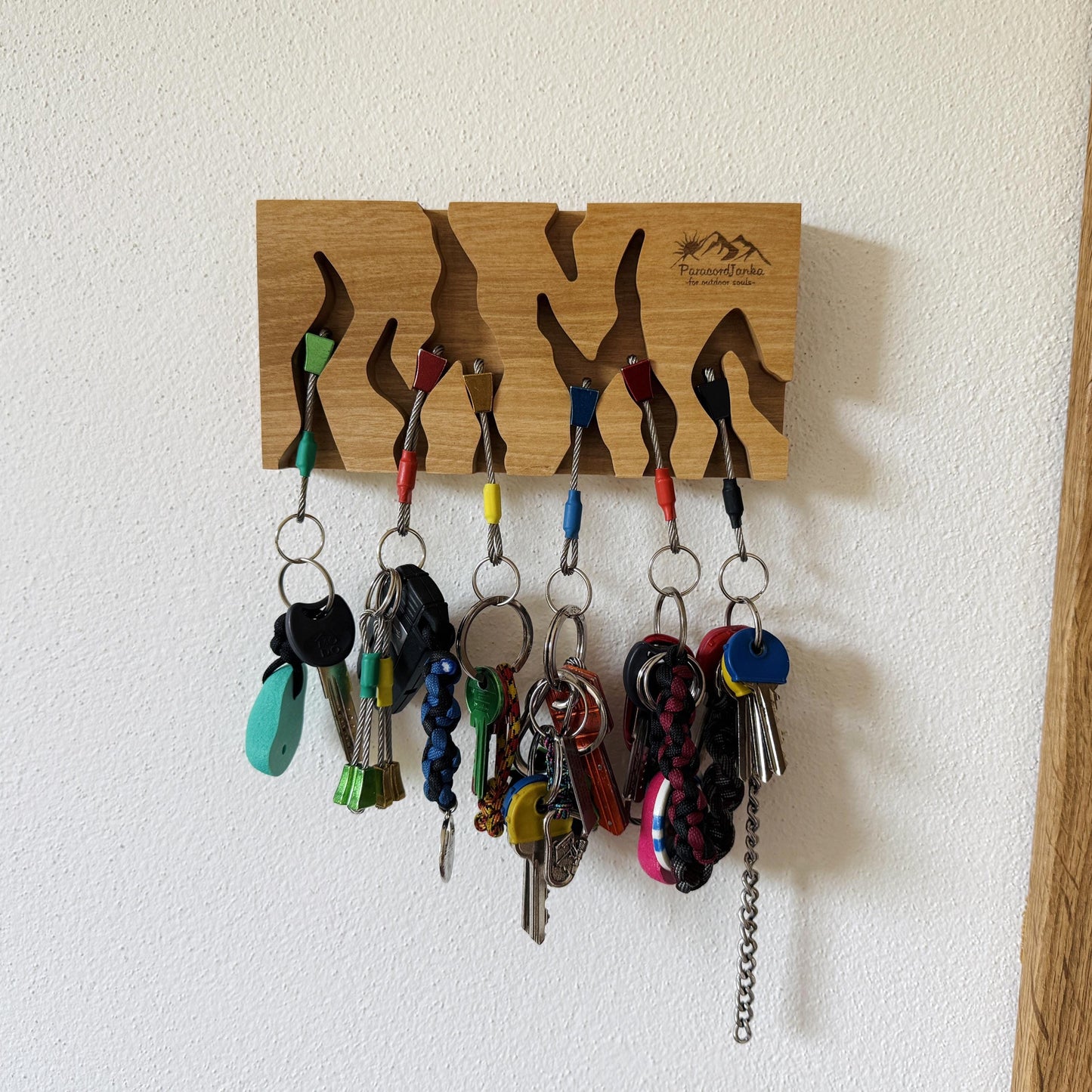 Big Oak Wood Climbing Key Holder for Climbers Gift