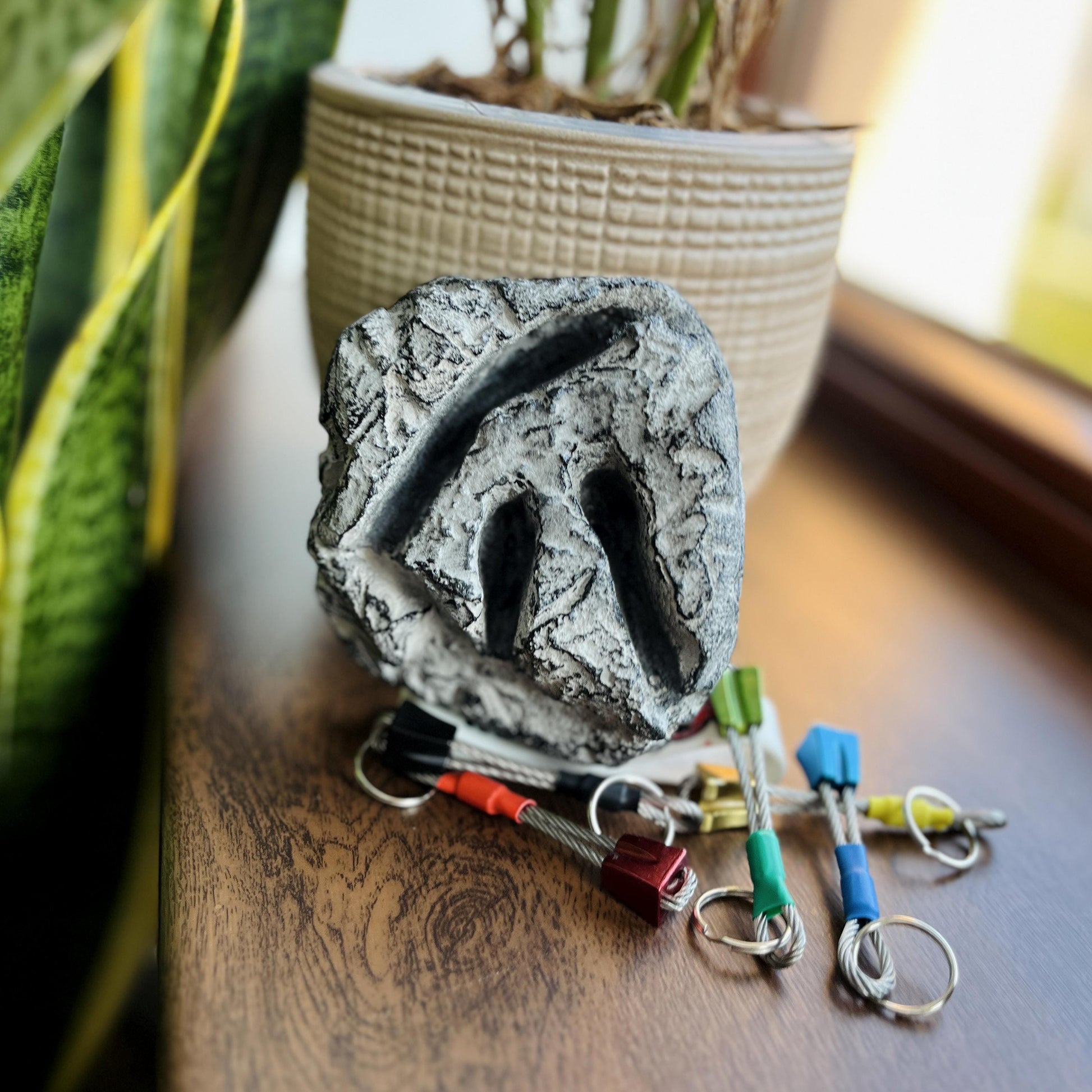 Climbing Keyholder Gift - 3 keys version