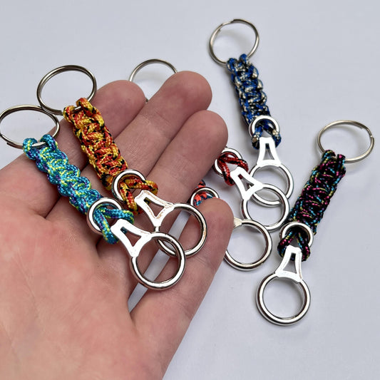 Climbing Figure 8 Keychain Gift