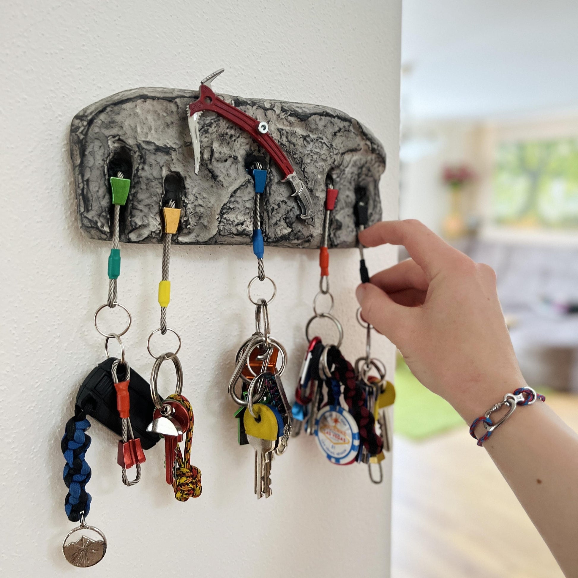 Climbing, Ice Axe Keyholder for Climbers - 5 keys version
