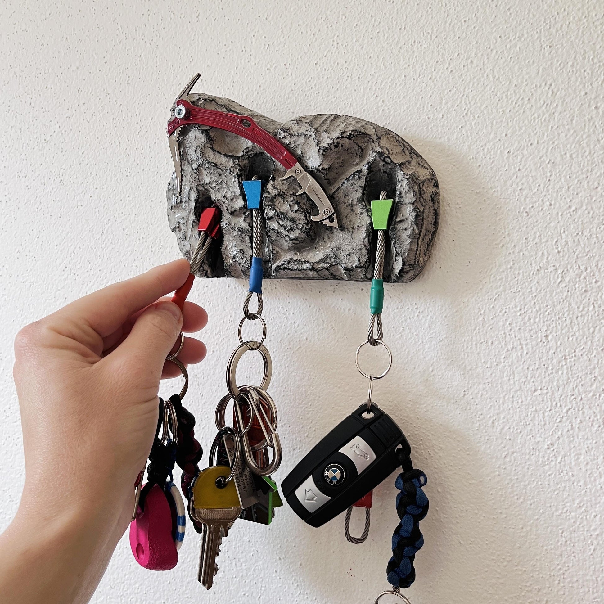 Ice Axe Keyholder for Climbers - 3 keys version
