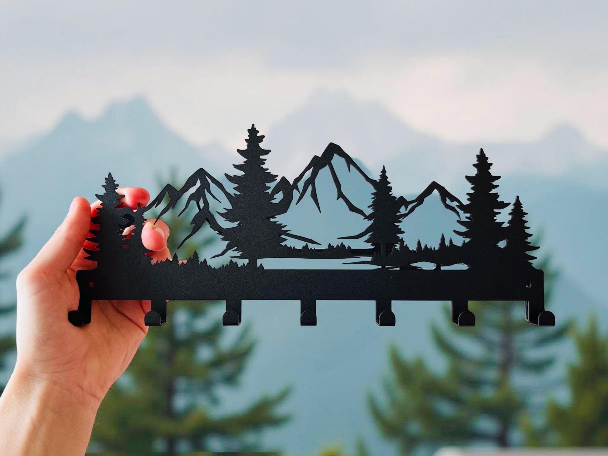 Metal Mountain Key Holder Gift for Hikers and Climbers