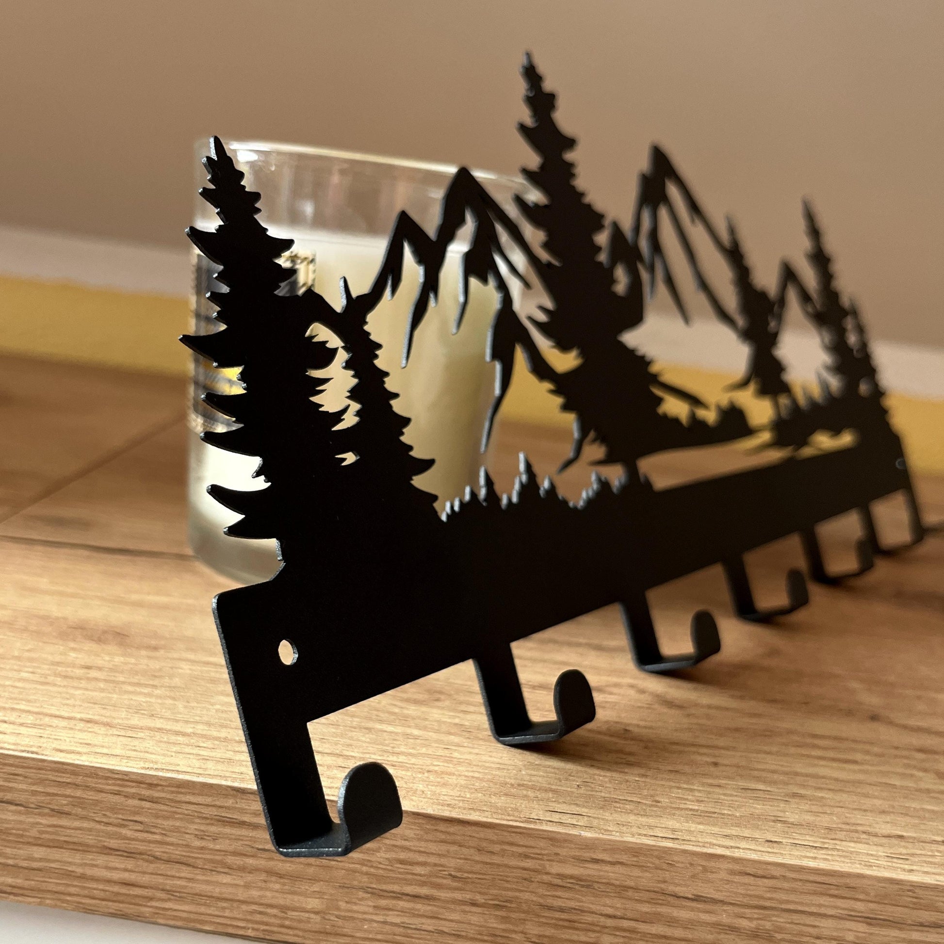 Metal Mountain Key Holder Gift for Hikers and Climbers