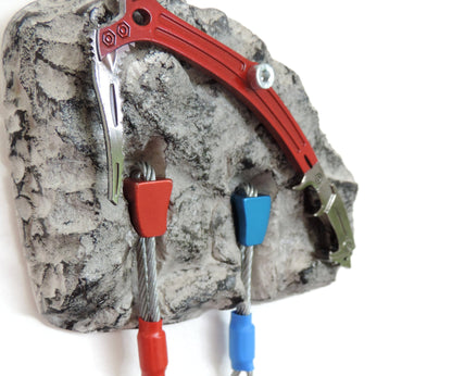 Ice Axe Keyholder for Climbers - 2 keys version