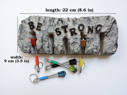 Be Strong Climbing Keyholder - 5 keys version